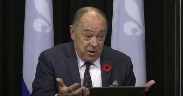 Québec critiqué pour sa refonte du réseau de la Santé