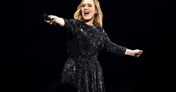 Selon les rumeurs, le prochain album d'Adele paraitra le 19 novembre